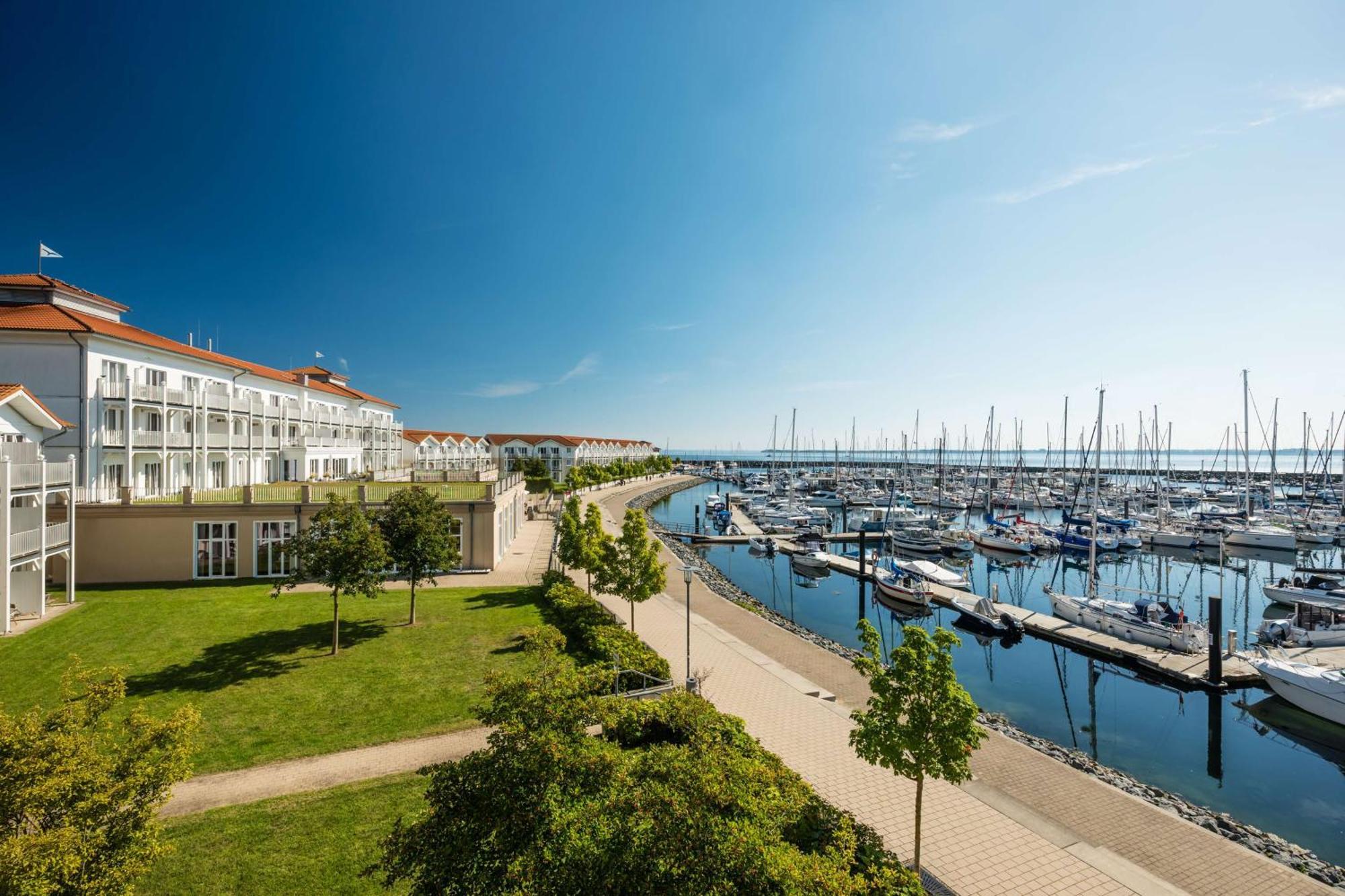 Lindner Hotel Boltenhagen, Part Of Jdv By Hyatt Ngoại thất bức ảnh