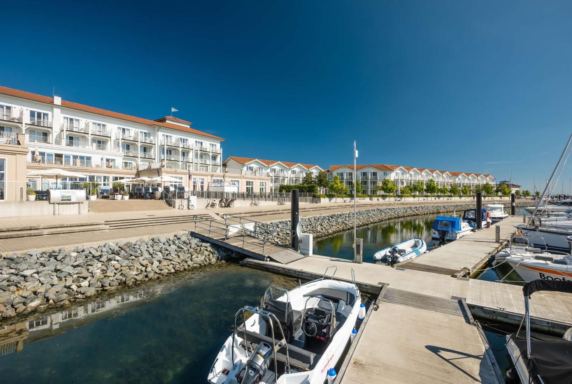 Lindner Hotel Boltenhagen, Part Of Jdv By Hyatt Ngoại thất bức ảnh
